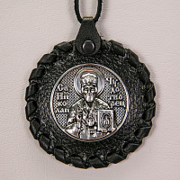 Medallion with the image of St. Nicholas the Wonderworker (woven)