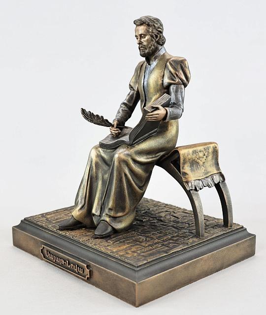 Figurine of Sayat Nova (Vernissage Color)