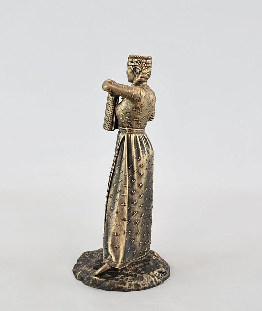 Statuette Dancing Girl