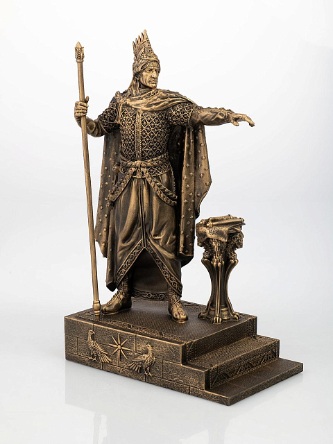 Statue of Tsar Tigran the Great II