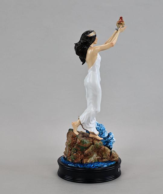 Figurine of Akhtamar (hand-painted)