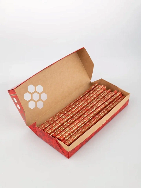 Set of  candles in a package