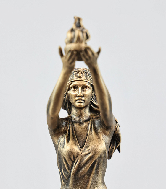 Figurine of Akhtamar
