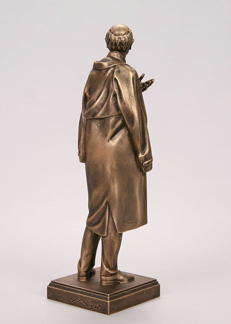 Figurine of Sos Sargsyan