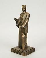 Figurine of Toros Roslin