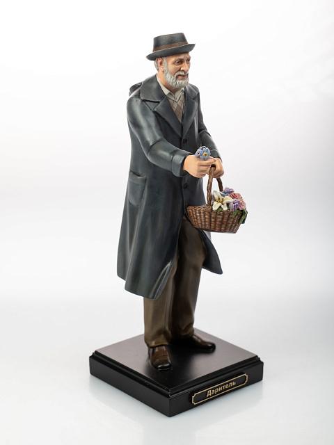 Statue of the Benefactor (hand-painted)