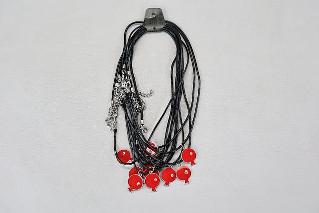 Red garnet pendant (with stone)
