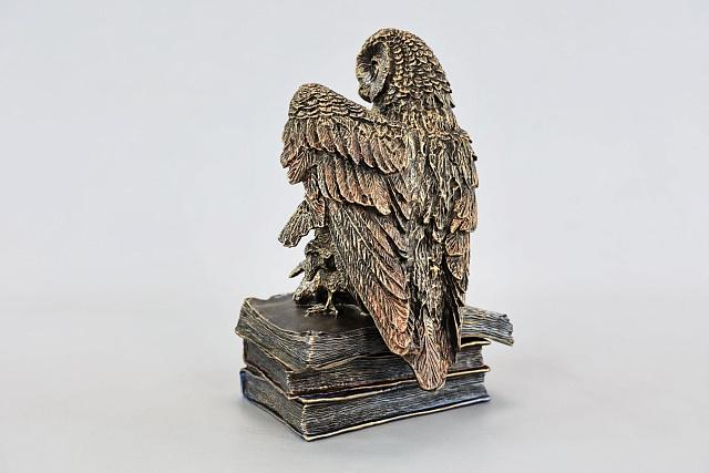 Statuette Owl - jewelry box (Vernissage color)