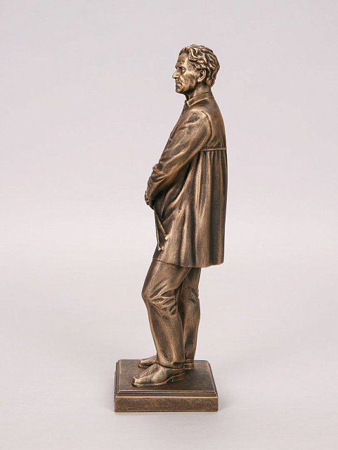 Figurine of Martiros Saryan