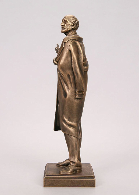 Figurine of Sos Sargsyan