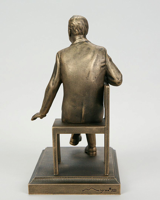 Figurine of Arno Babajanyan