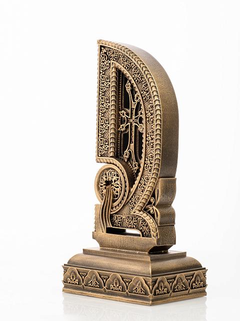 Letter Dje (Armenian alphabet)