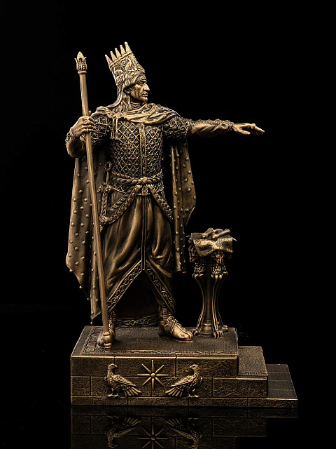 Statue of Tsar Tigran the Great II