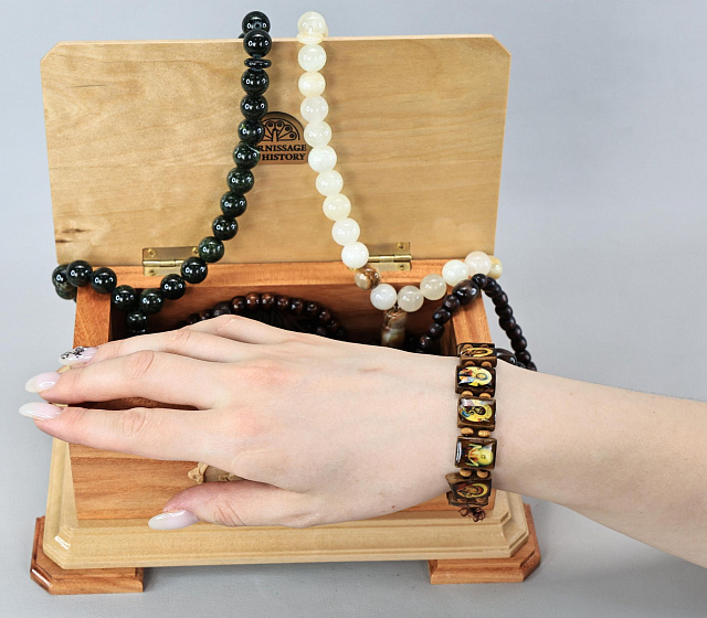 Wooden bracelet with icons