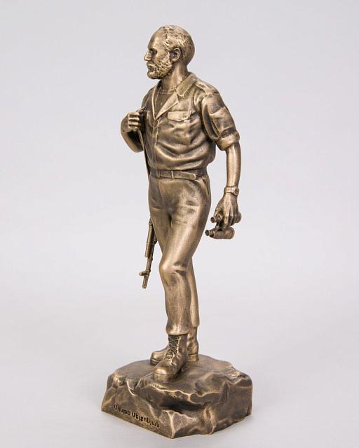 Figurine of Monte "Avo" Melkonian