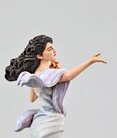 Aghtamar figurine with a scarf (hand-painted)