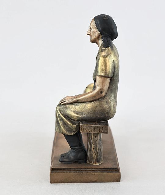 Statuette Arshaluys Khanjian (Vernissage color)