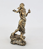 Figurine of Akhtamar with Scarf