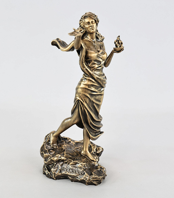 Figurine of Akhtamar with Scarf