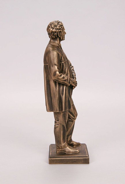 Figurine of Martiros Saryan