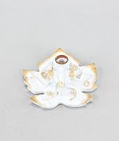 Candlestick "Leaf" white patina
