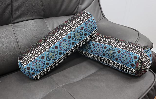 Pillow - mutaki  (№ 25)