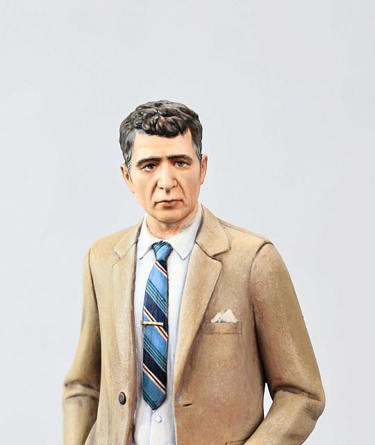 Yeghishe Charents figurine (hand-painted)