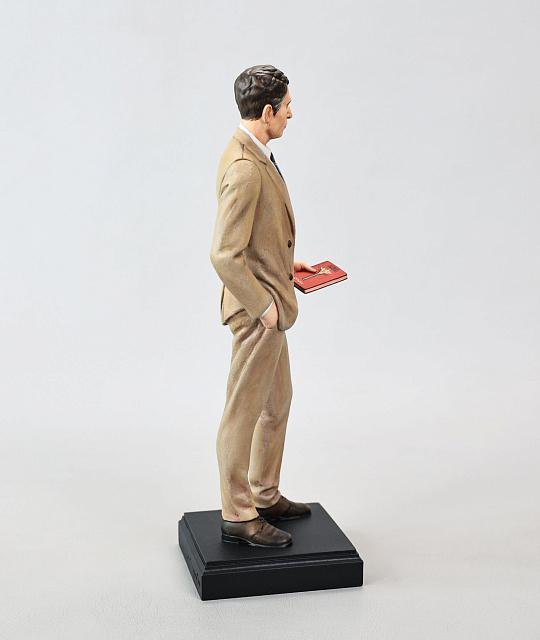 Yeghishe Charents figurine (hand-painted)